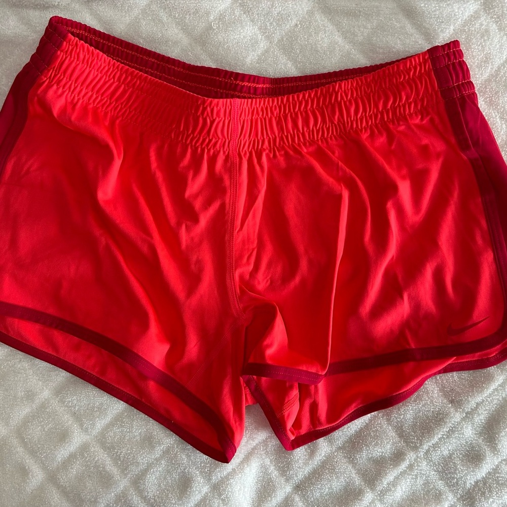 Nike Women's Dri-FIT Tempo Mid-Rise Brief-Lined Running Shorts Size M NWOT